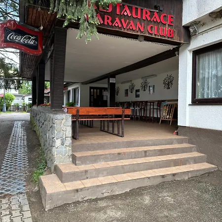 Solo Taboriste, U Vody, Nova Zivohost Parque de Campismo