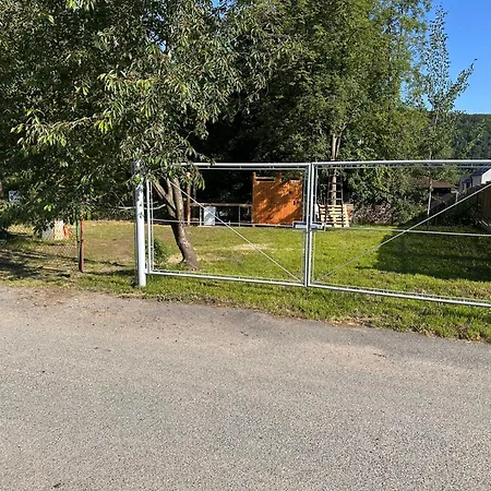 Solo Taboriste, U Vody, Nova Zivohost Parque de Campismo